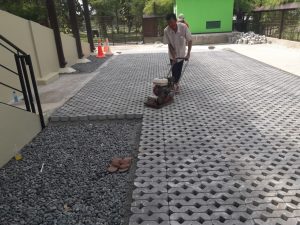 paving rumput