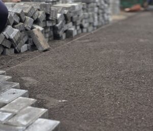 Paket borongan pekerjaan pemasangan paving block